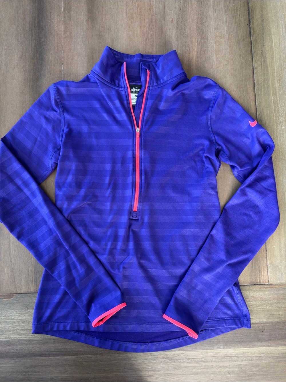 Nike Pro Dri-Fit Purple Quarter-Zip Top with Hot Pink Trim size Medium